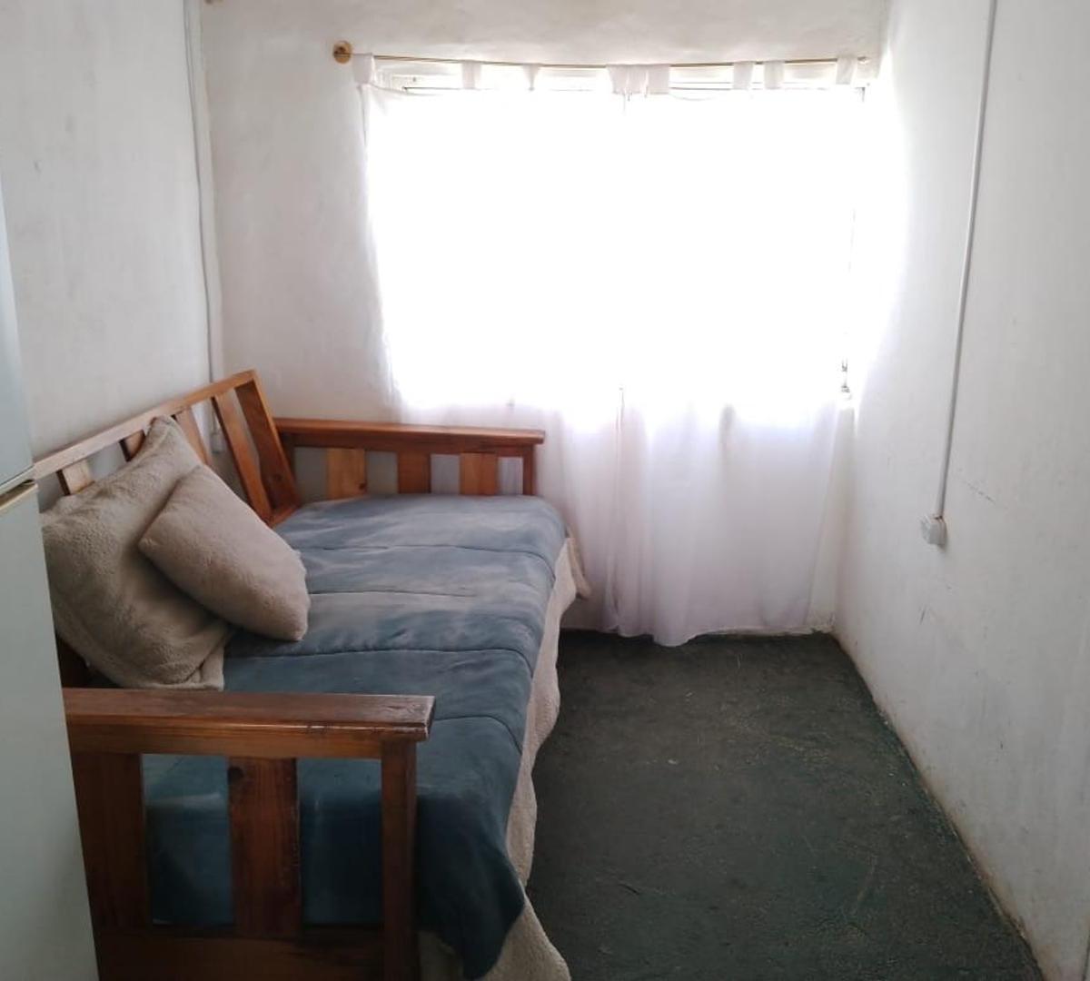 Venta de 3 Deptos + Salón Completito Cerrado 5