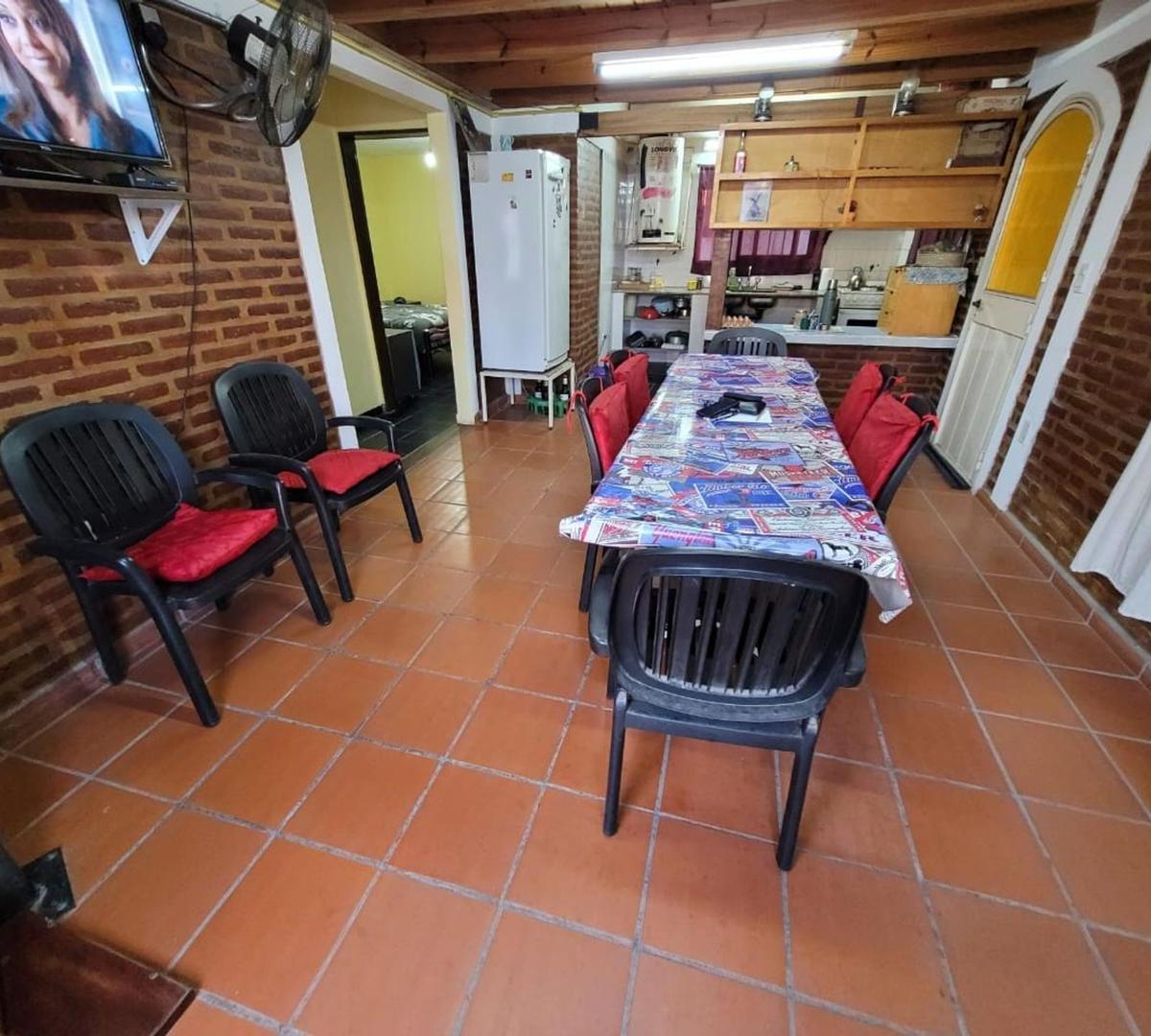 Casa en Venta en Villa Cura Brochero 3 Dorm 4