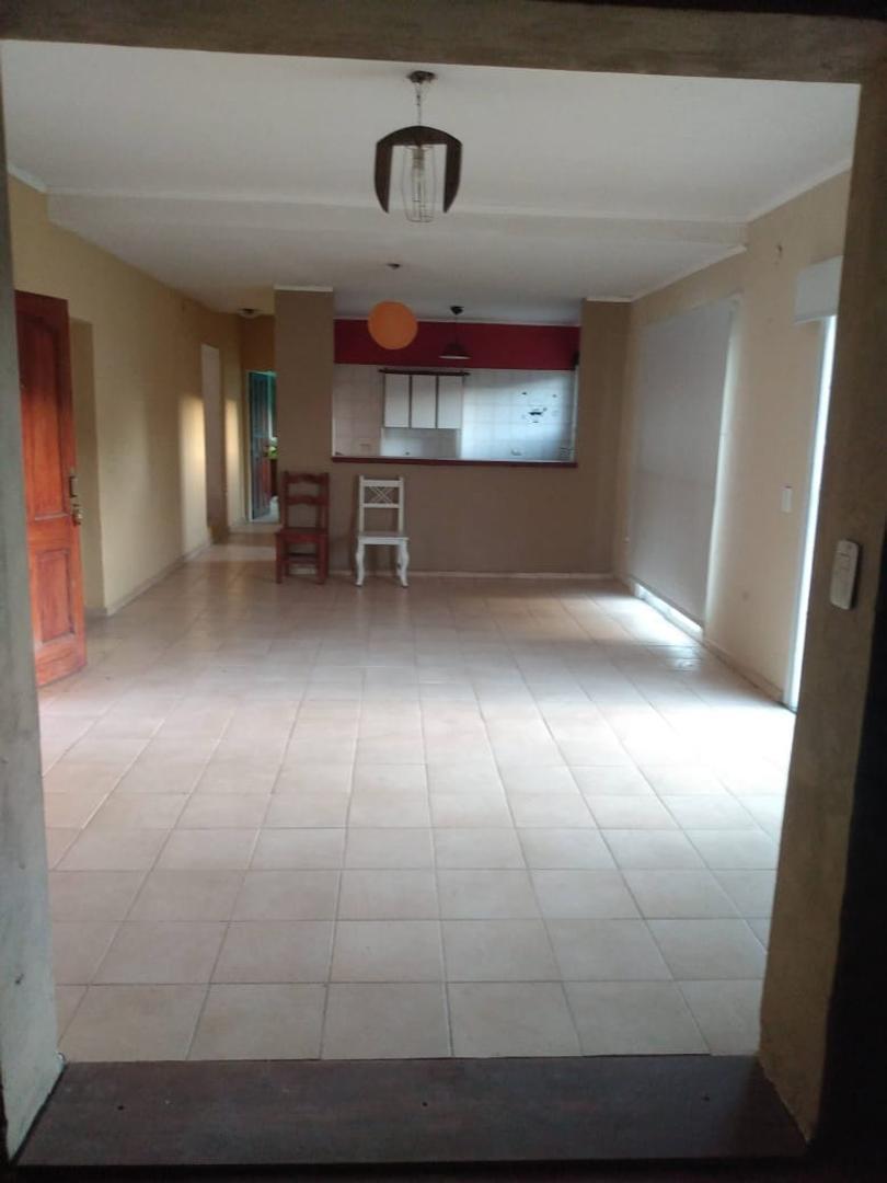 Casa Esquina en Venta en Unquillo 4