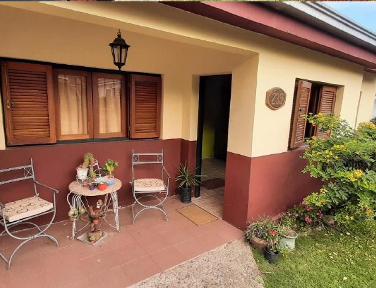 Casa en Barrio Residencial de Unquillo – Pileta y Quincho 5