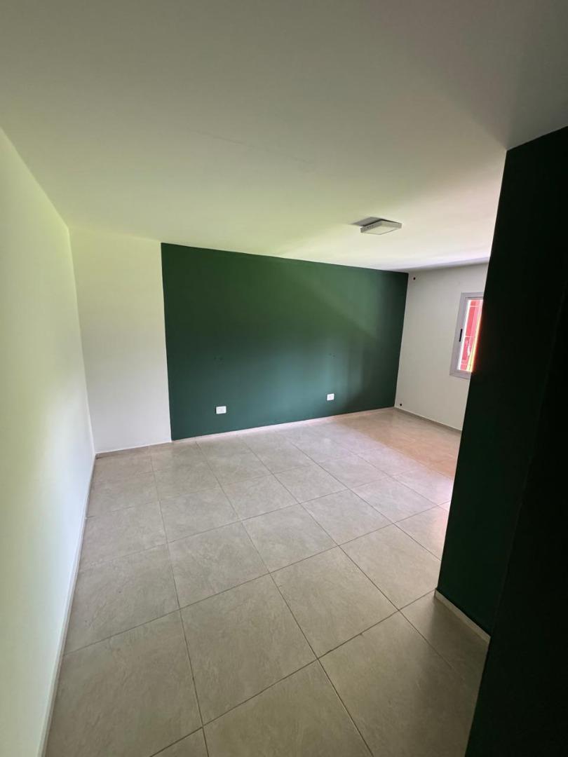 Venta de Casa Espectacular en Unquillo 4