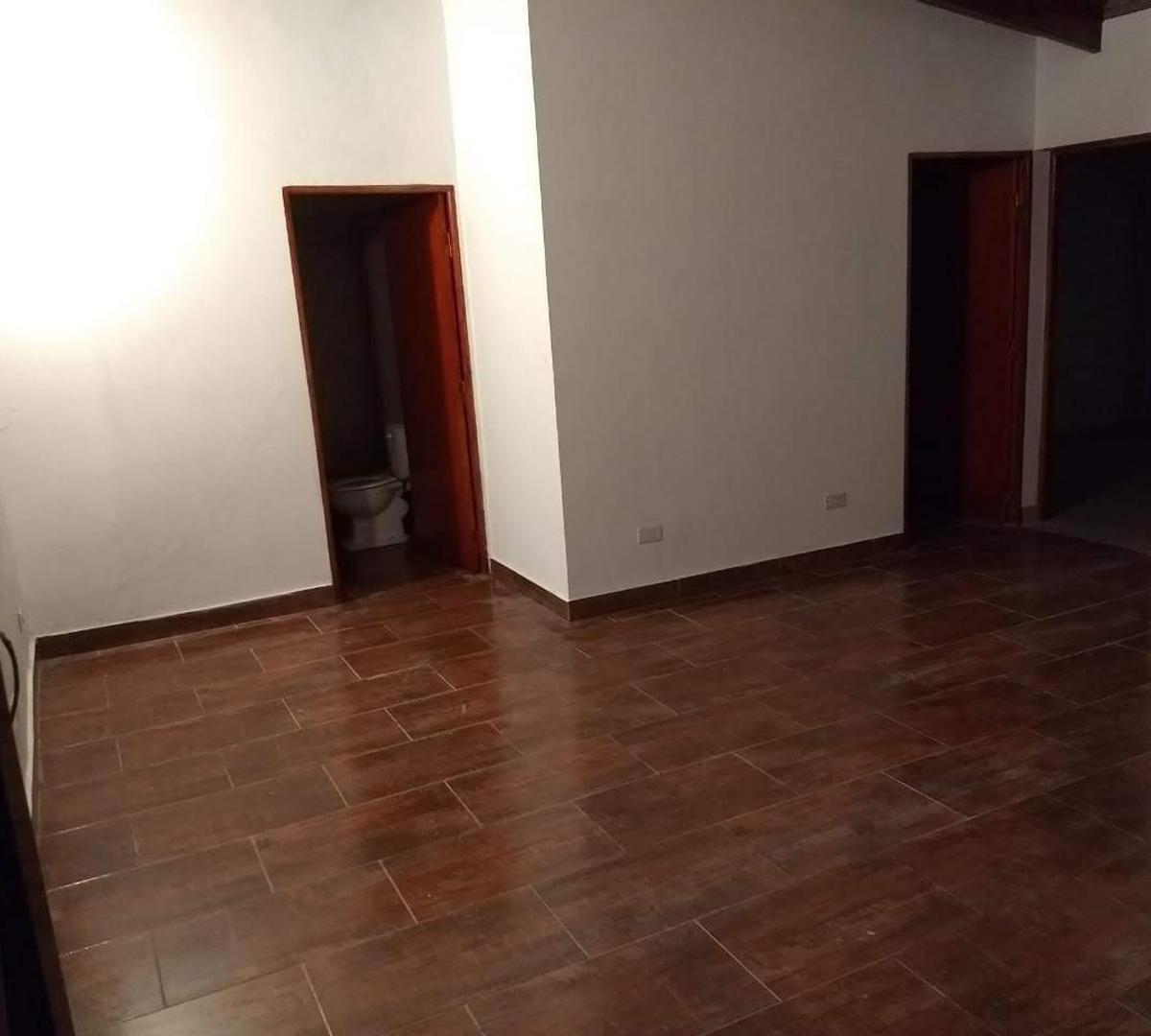 Complejo de 5 Departamentos en Block Oportunidad Inversores! 2