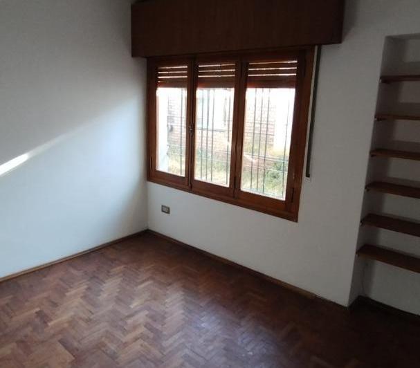 Foto de Casa + Dpto en Alquiler B° Urca, imagen 4