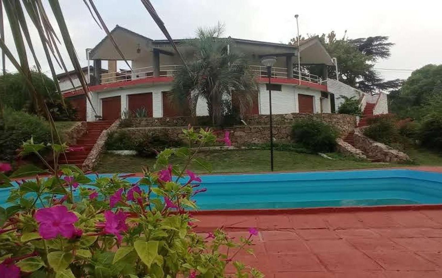 CASA CON PISCINA CERVANTES 195 VILLA DEL LAGO - VCP