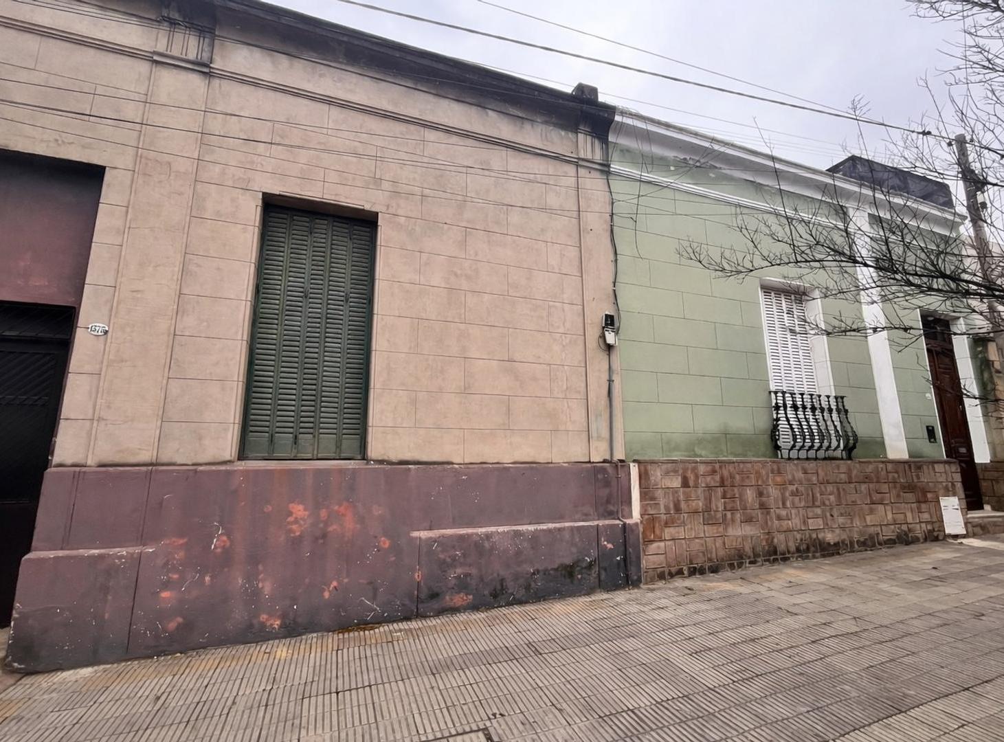 VENDO TERRENO EN ALTA CORDOBA CON CASA para demoler