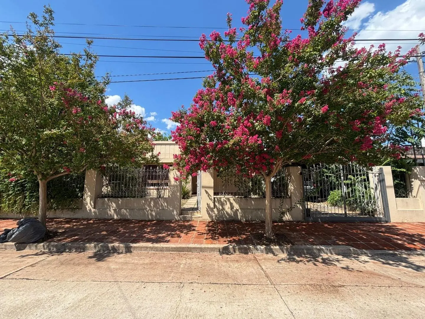 CASA EN VENTA B° GRANJA DE FUNES 3