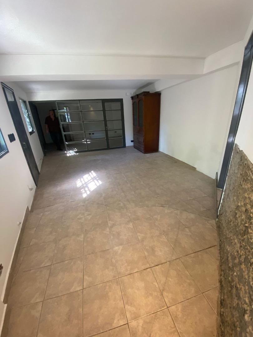 Foto de LOCAL COMERCIAL EN ALQUILER CON UBICACIÓN ESTRATÉGICA, imagen 4