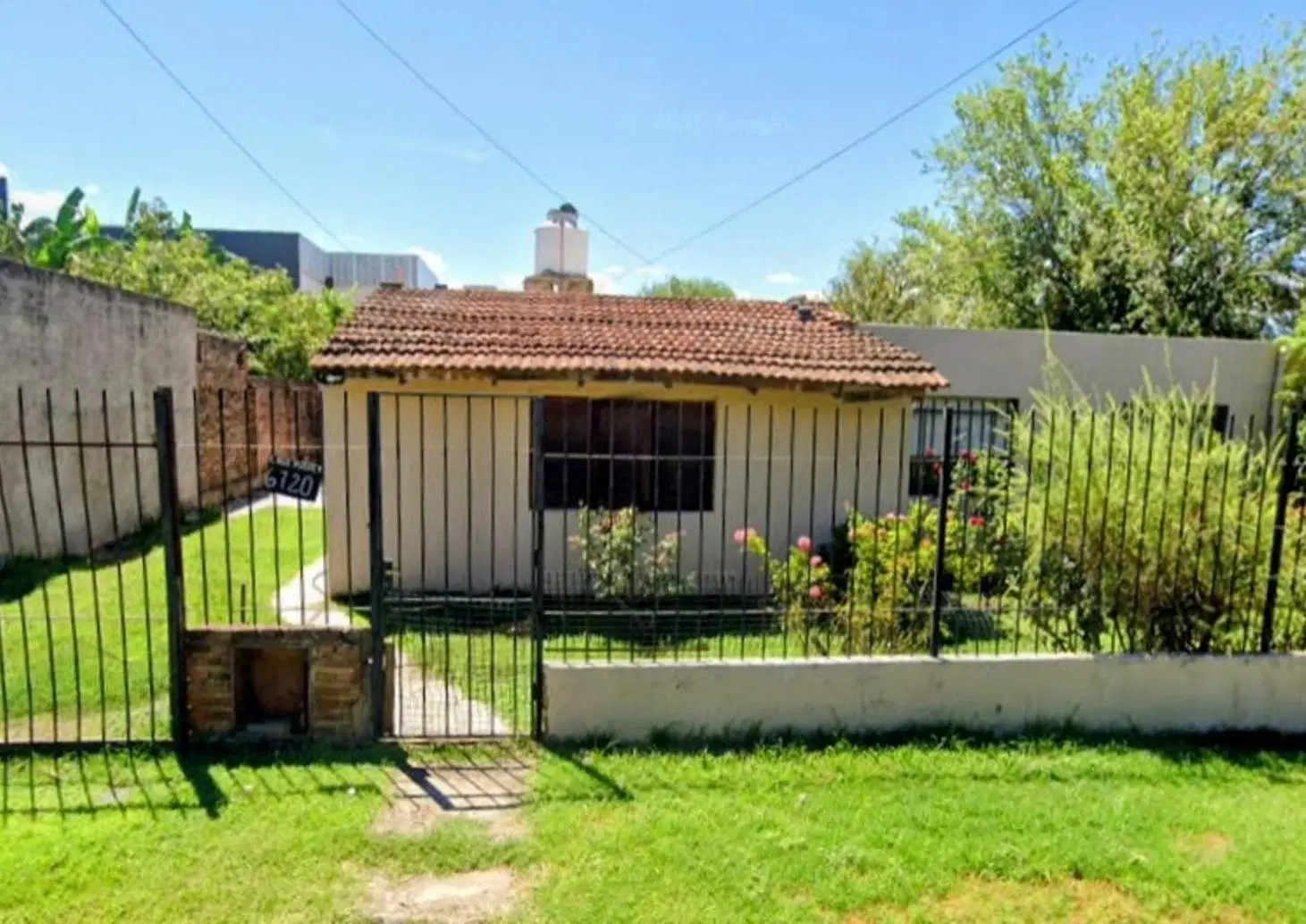 VENATA CASA EN B° LOS BULEVARES 2