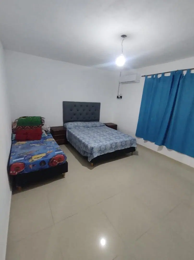 Casa en venta Frente al Lago con Piscina - Parque Siquiman 8