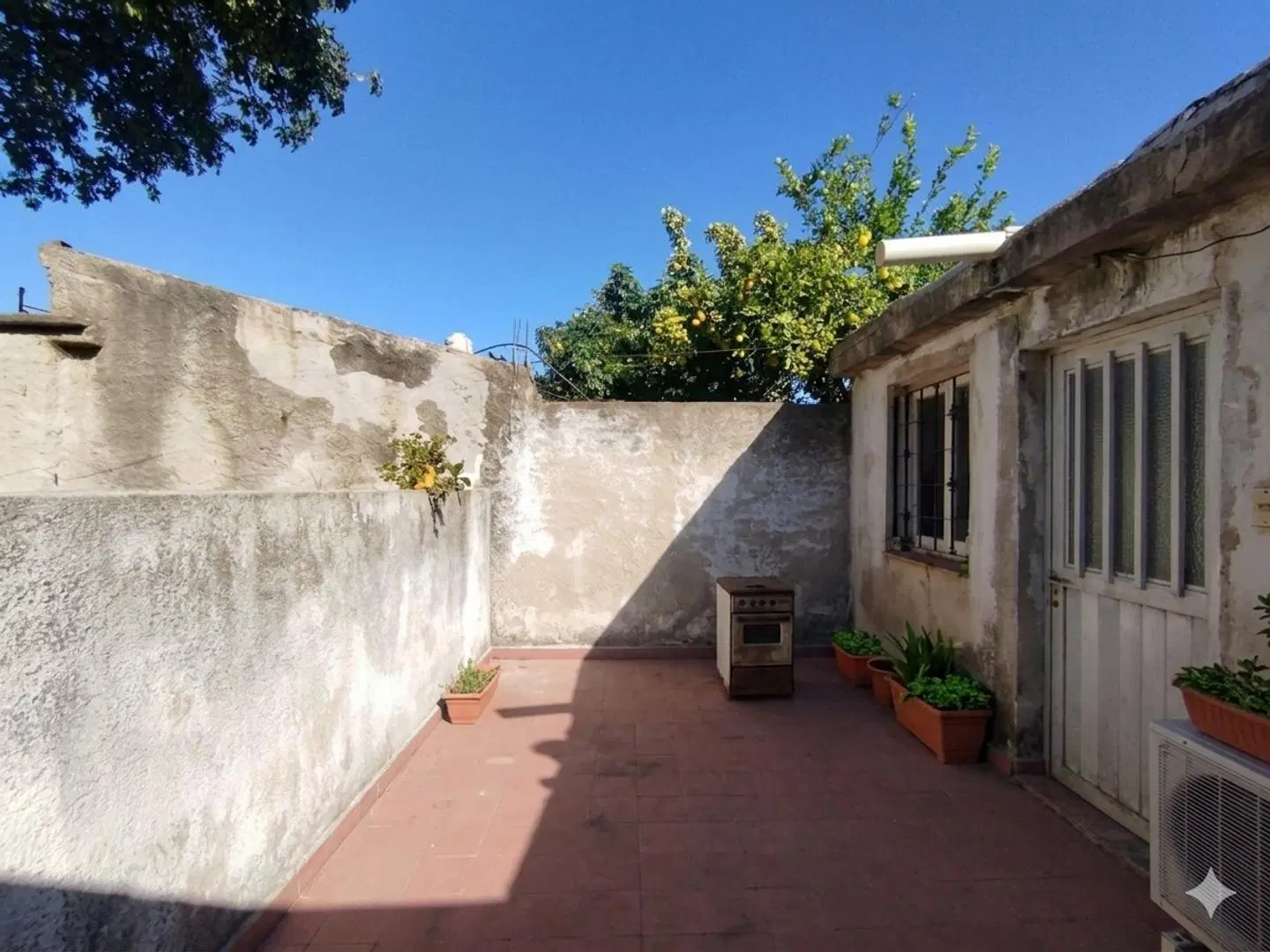 VENDO casa 2 dormitorios a metros RUTA 20 OPORTUNIDAD!! 2