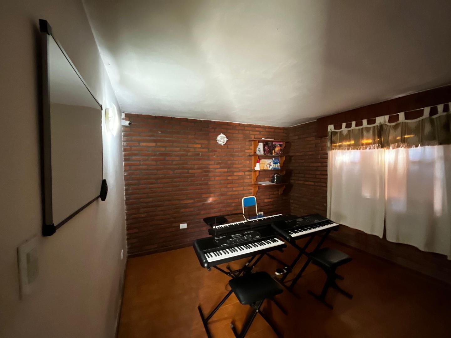 Foto de Casa de 5 habitaciones en Venta B° Andén / El Bolsón, imagen 1