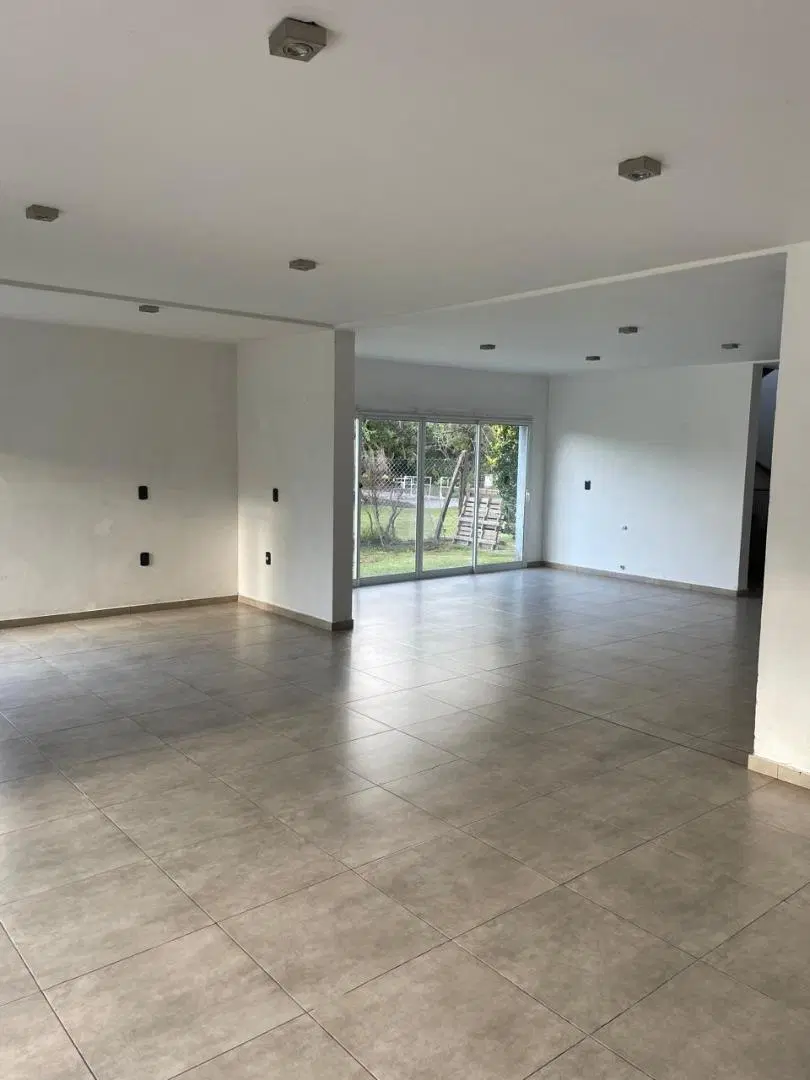 CASA DE 320 M2 CUB 4 DORMITORIOS LAS CAÑITAS APTA CREDITO 5