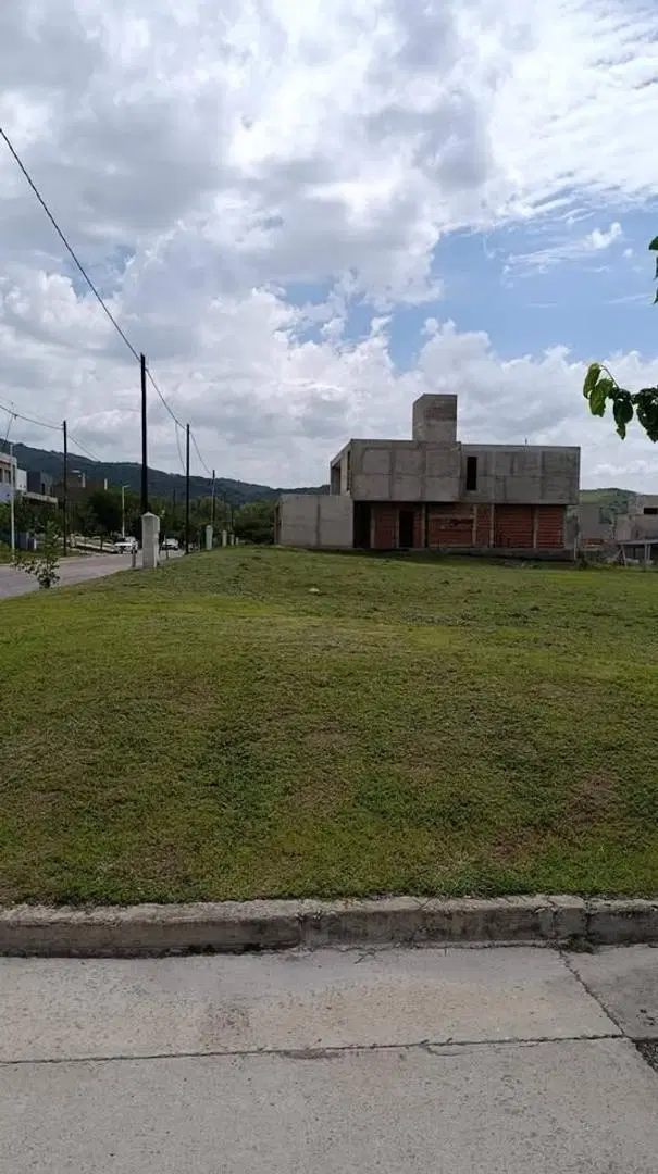 LOTE EN VENTA TEJAS 4 ETAPA 2B MANZANA 75 LOTE 24 4