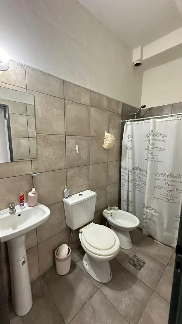 ALQUILO DEPARTAMENTO 1 DORMITORIO PLANTA BAJA CON PATIO 2