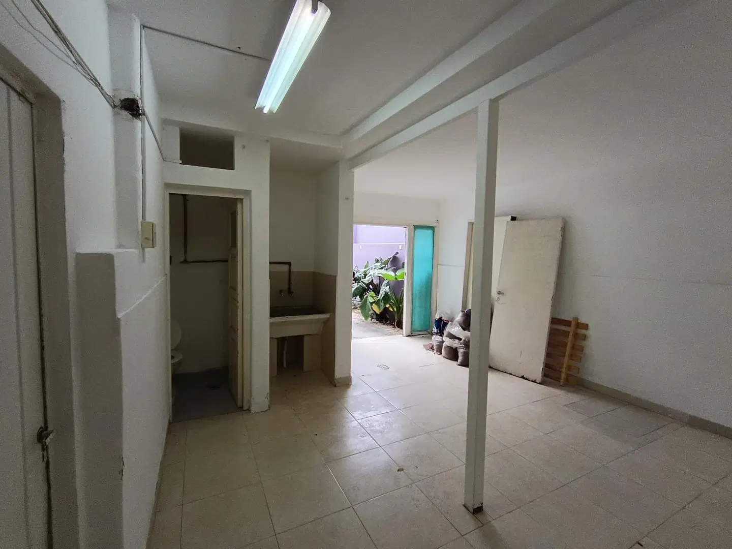 ALQUILER COMERCIAL ESPACIO PARA EMPRESA O INSTITUCIÓN. 5