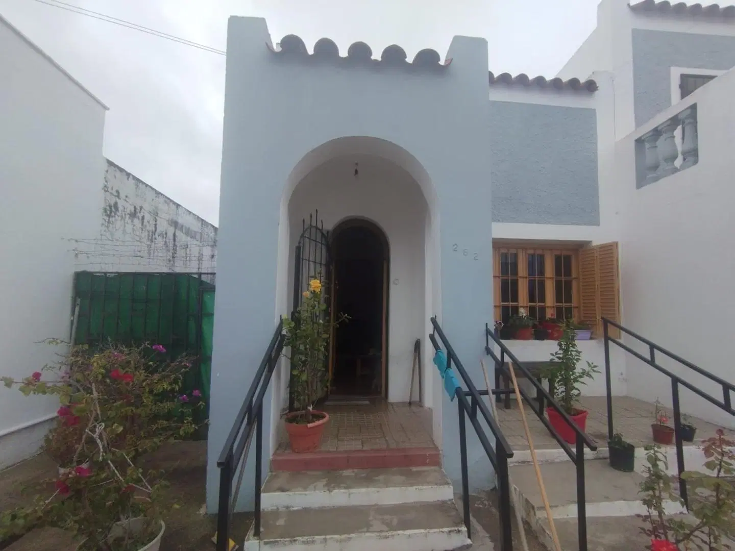 VENDO excelente propiedad CENTRICA en ALTA GRACIA 4
