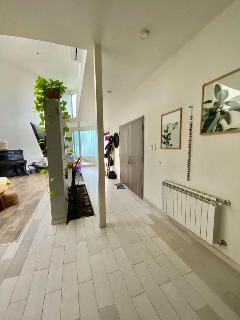 Casa en amplio terreno con pileta y potencial ampliación 4
