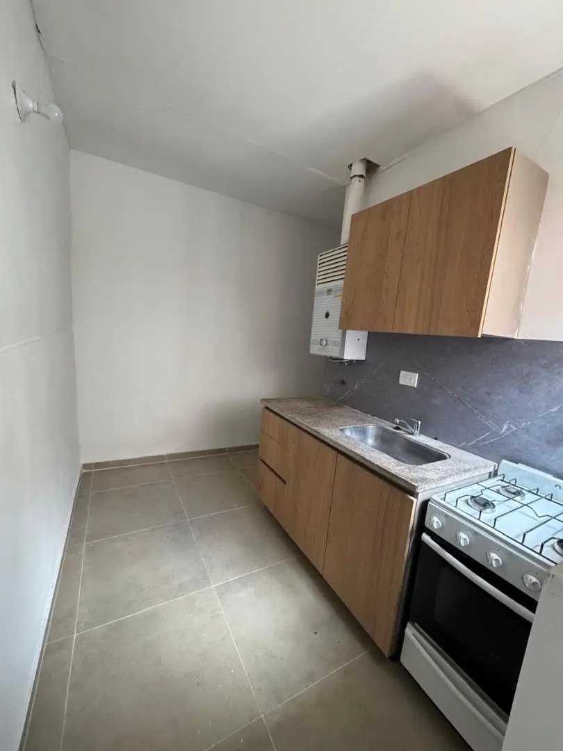 COMPLEJO BARRIO JARDIN 1