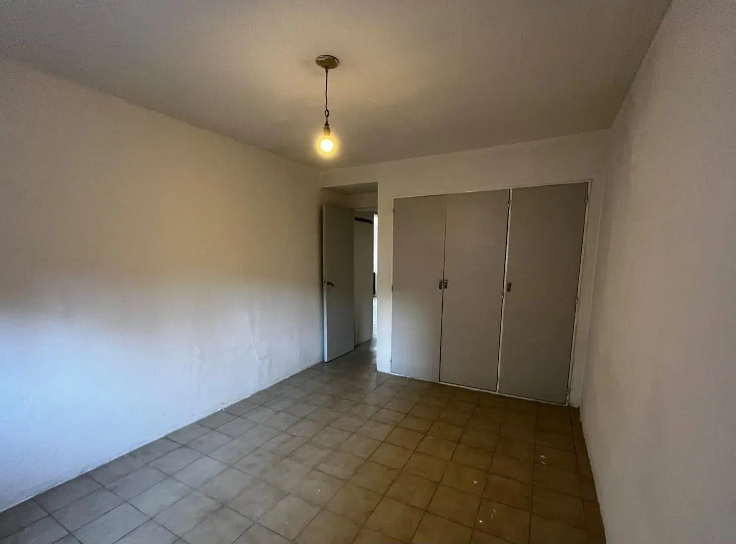 DEPARTAMENTO EN VENTA ONELLI Y 25 DE MAYO 5