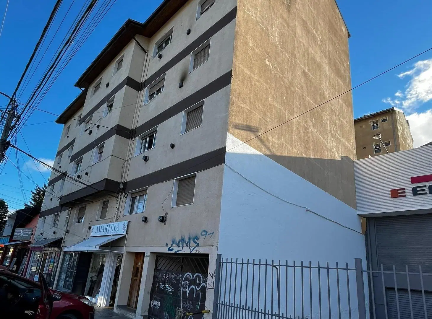DEPARTAMENTO EN VENTA ONELLI Y 25 DE MAYO 2