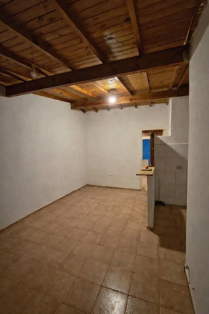 UN DORMITORIO CON PATIO - SIN EXPENSAS!! 8