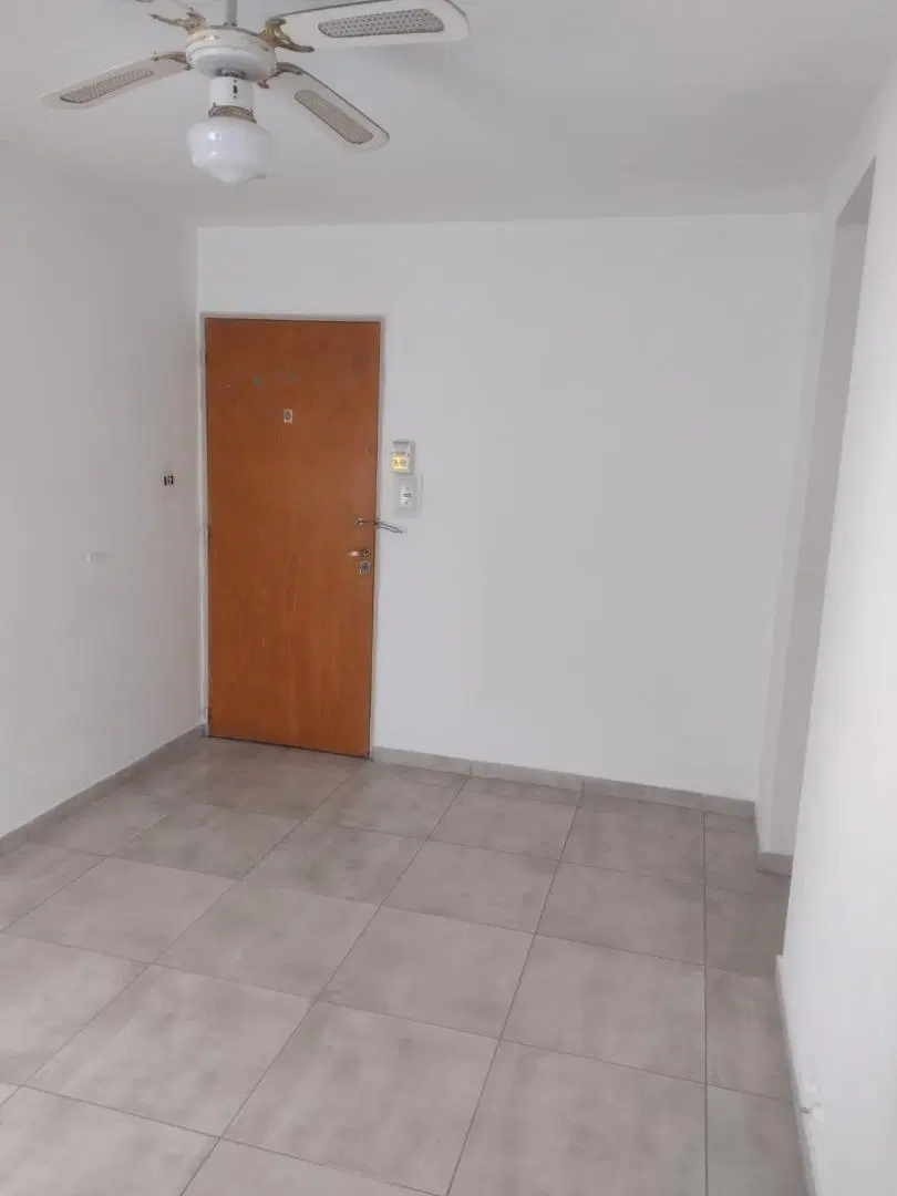 ALQUILO DEPARTAMENTO 1 DORITORIO BARRIO ALBERDI 2