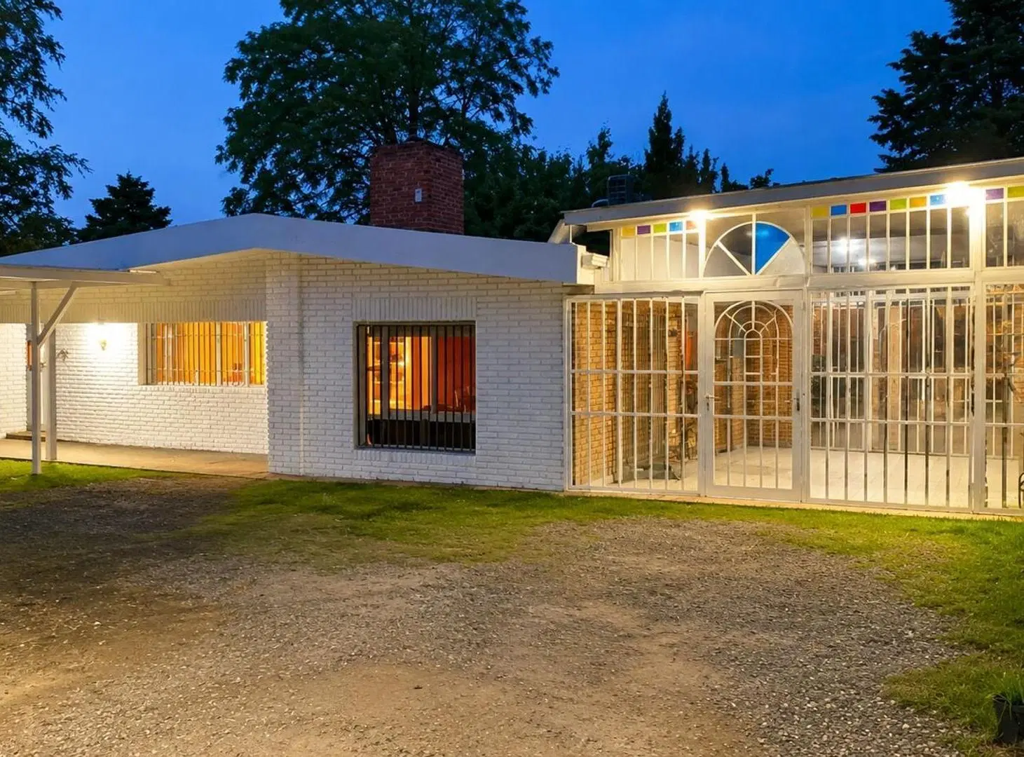 VENDO CASA 3 DORMITORIOS CON PILETA VILLA ALLENDE 3