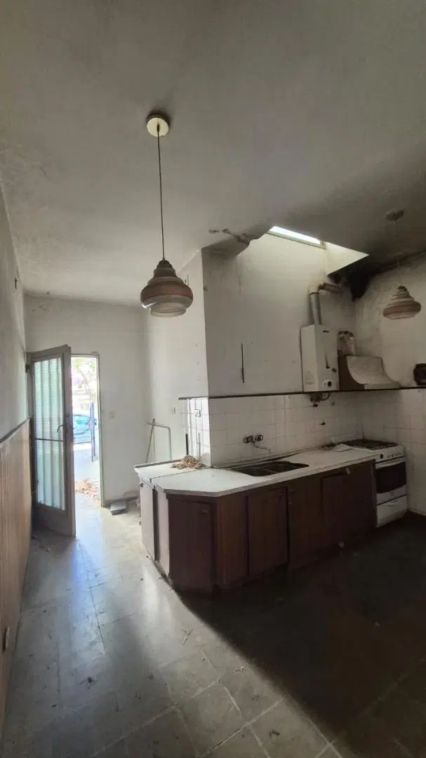 A REFACCIONAR! CASA EN BARRIO SAN VICENTE 2