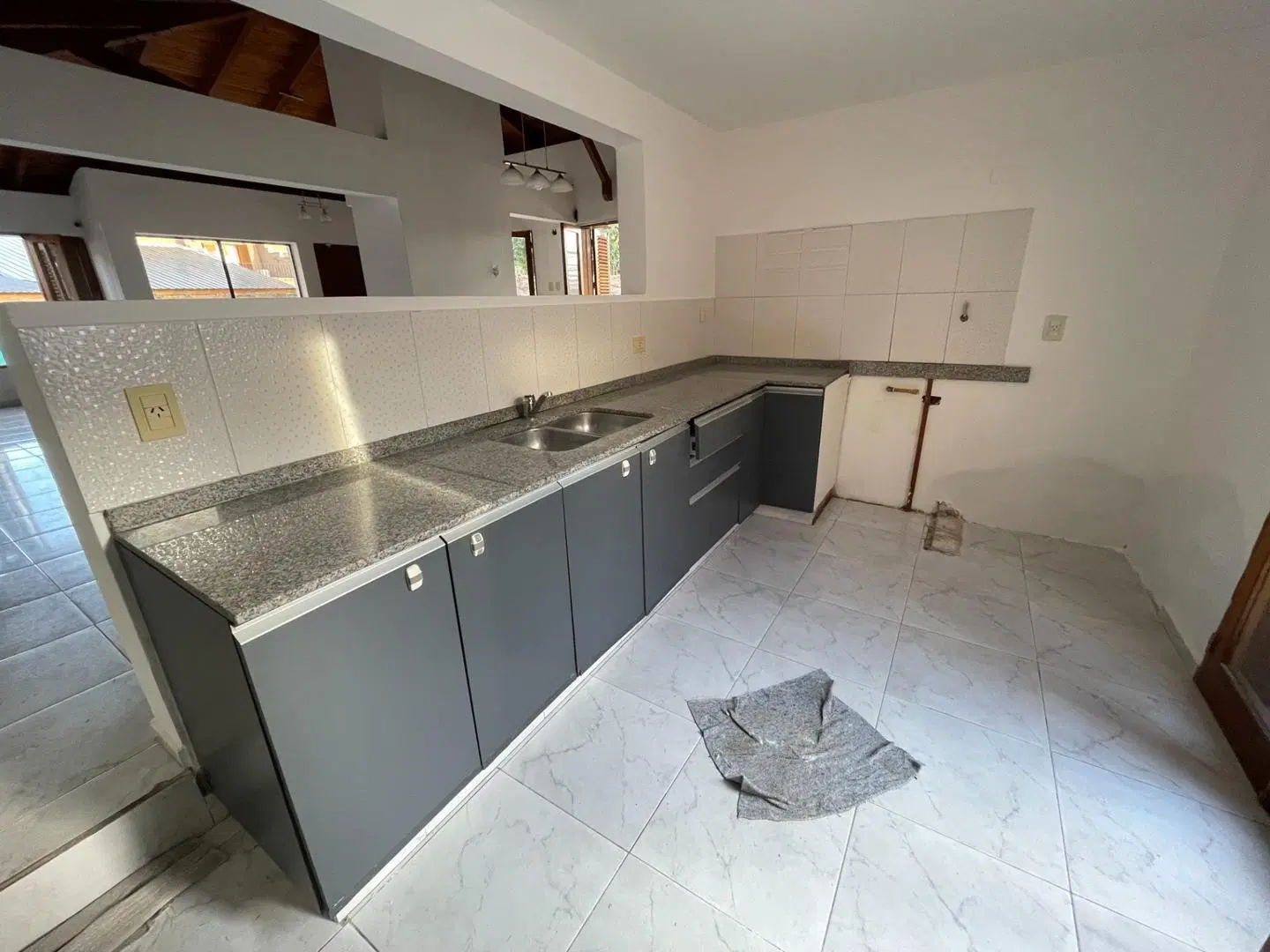 CASA | 3 HABITACIONES | APTO COMERCIO | BARRIO ARGUELLO 2
