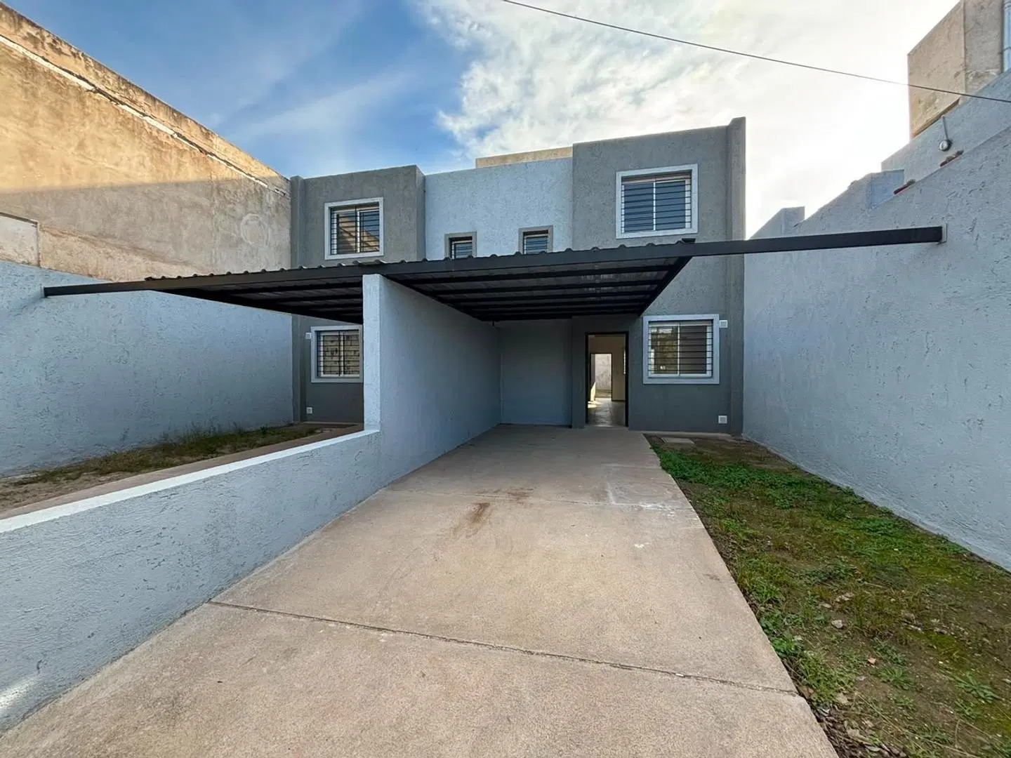 DUPLEX VENTA 2 DORMITORIOS A ESTRENAR BARRIO LOS NARANJOS 2