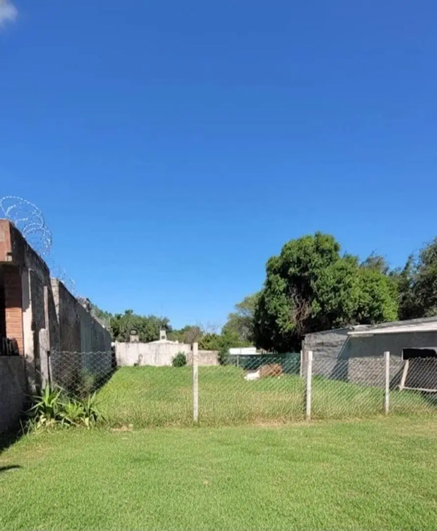 Venta Terreno zona av Japón apto Galpón con escritura 1