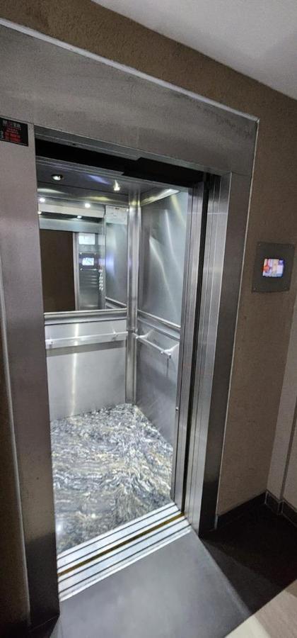 Foto de ALQUILER / VENTA COCHERA EN CENTRO DE CORDOBA, imagen 3