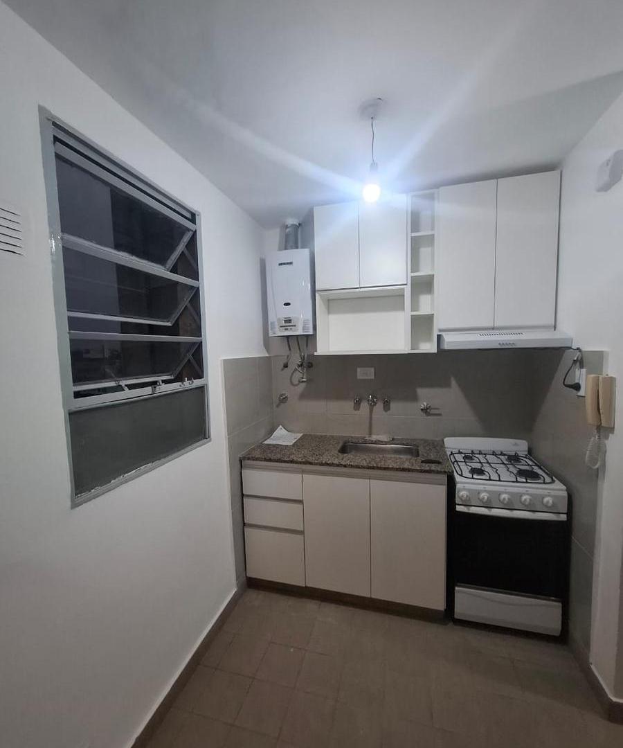 Foto de DepartameAlquiler | Depto Remodelado de 1 Dormitorio + Escritorio |, imagen 1