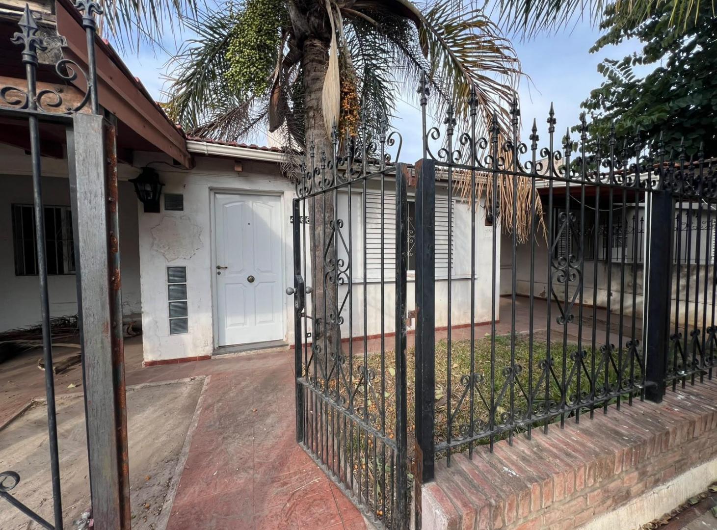 Foto de CASA EN VENTA, APTA CREDITO - B° MARQUES DE SOBREMONTE, imagen 2