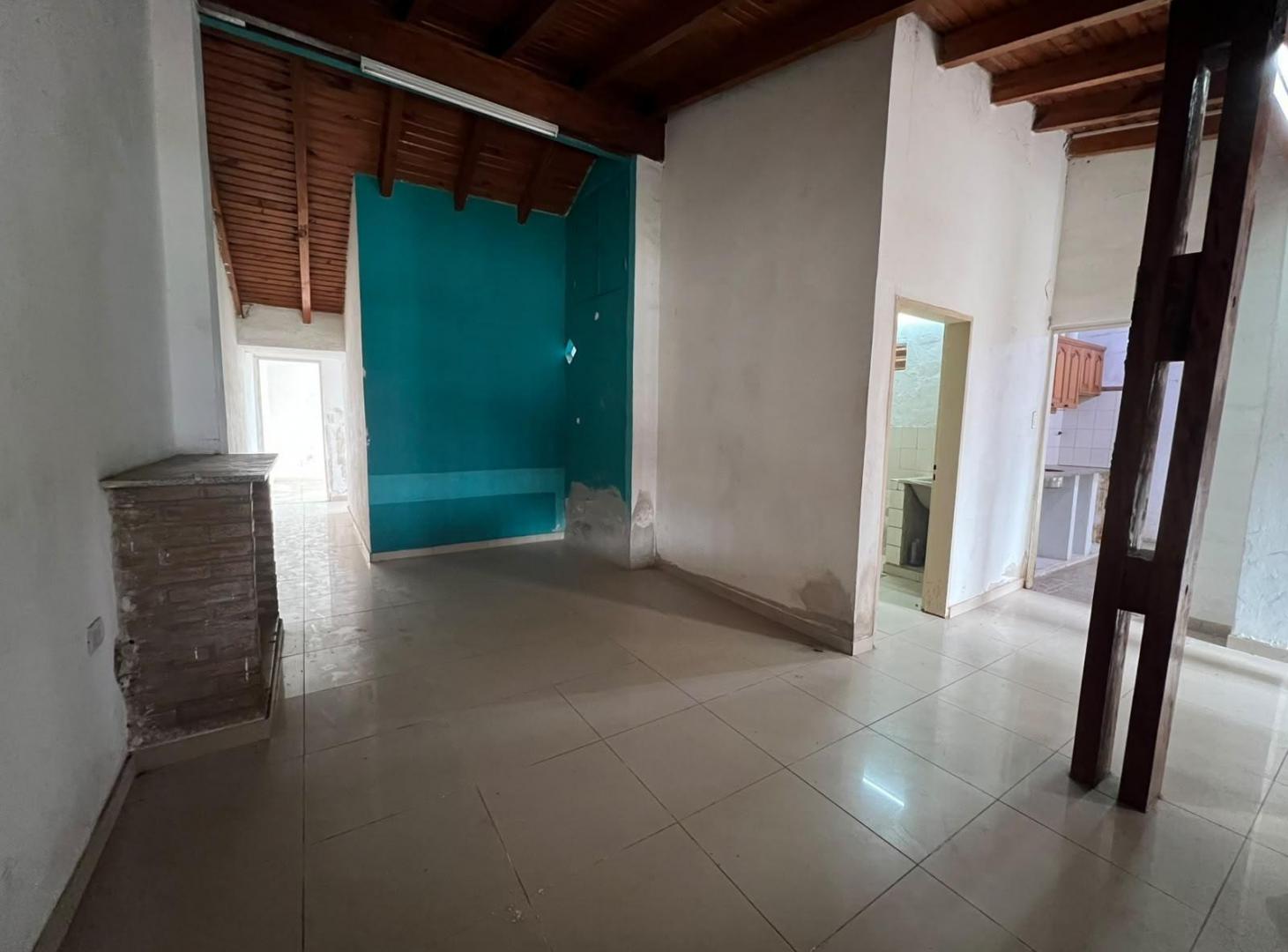Foto de CASA EN VENTA, APTA CREDITO - B° MARQUES DE SOBREMONTE, imagen 1