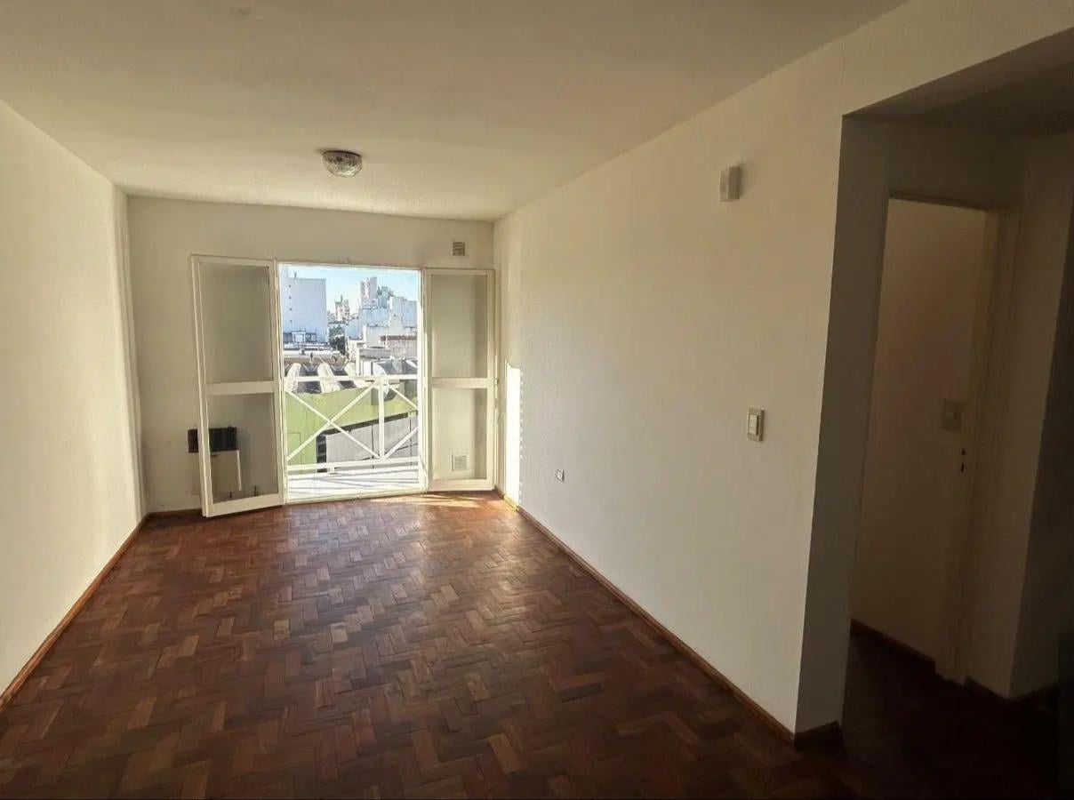 Departamento en Alberdi de 1 Dormitorio