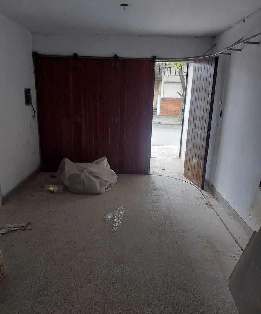 Foto de Casa en Alberdi a refaccionar -Se acepta permuta, imagen 1