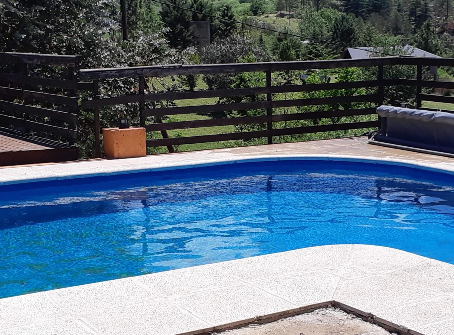 VENTA HERMOSA CASA EN YACANTO CALAMUCHITA 5 DORMITORIOS PILETA