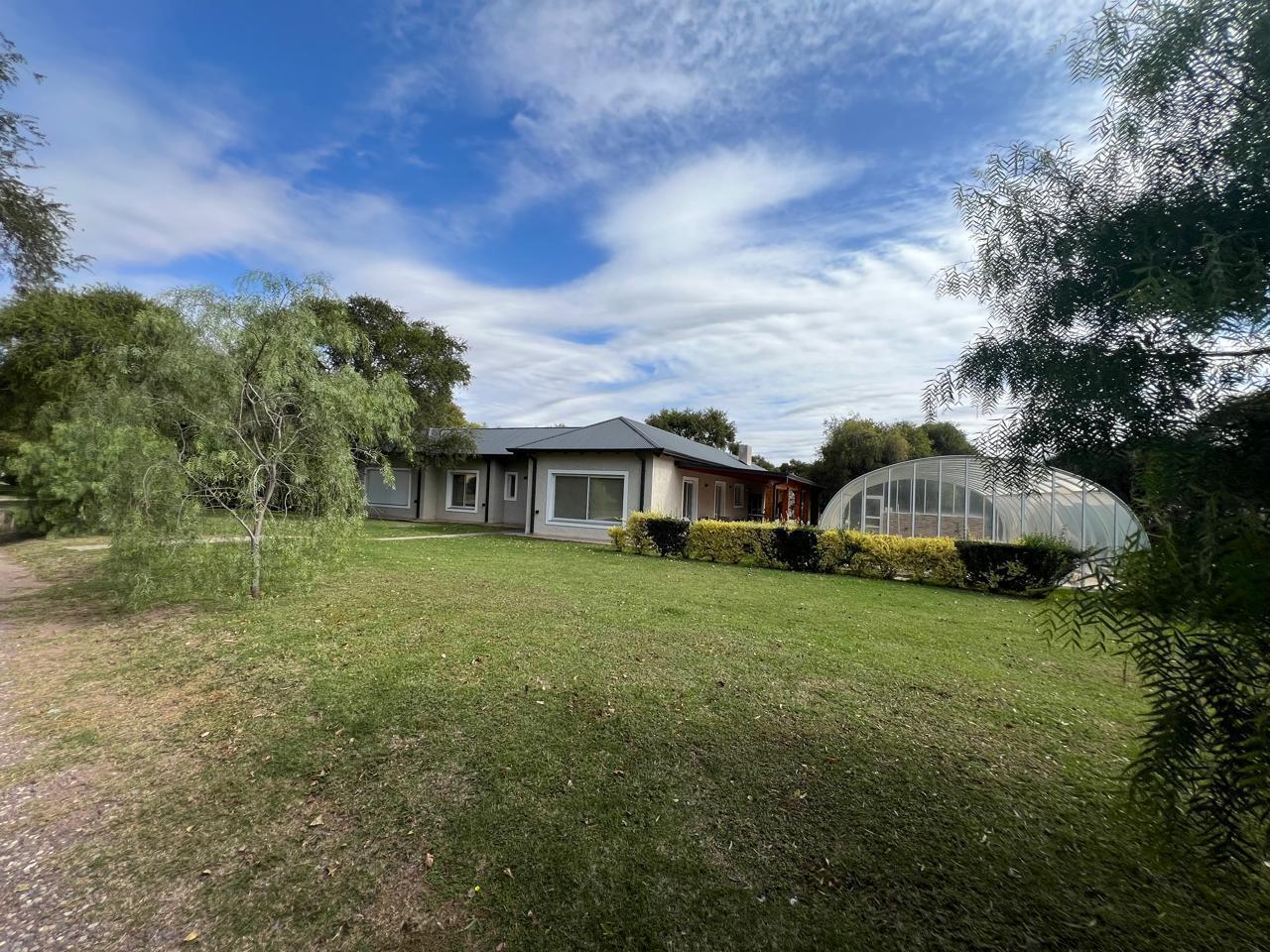 Foto de Casa en Alquiler en Country Causana con pileta Climatizada cinco, imagen 2