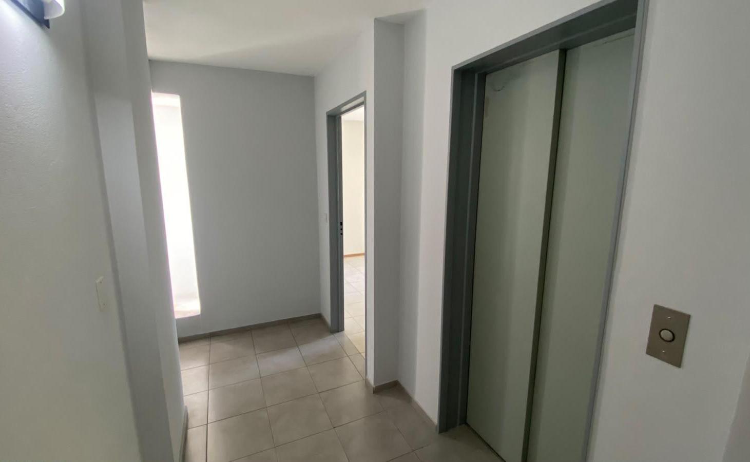 Foto de Departamento en Alquiler sobre Av Santa Fe, imagen 4