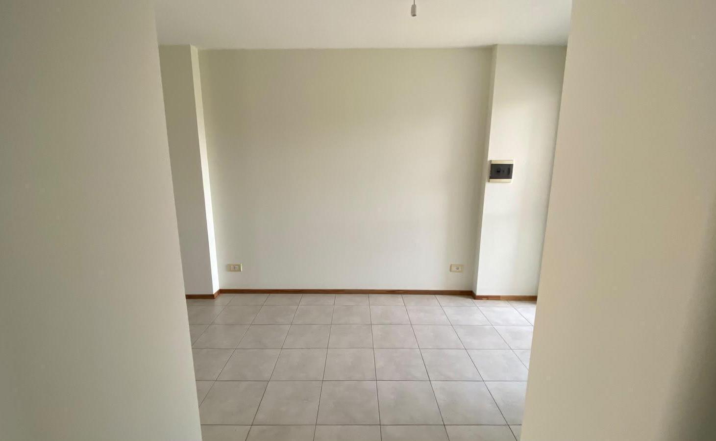 Foto de Departamento en Alquiler sobre Av Santa Fe, imagen 2