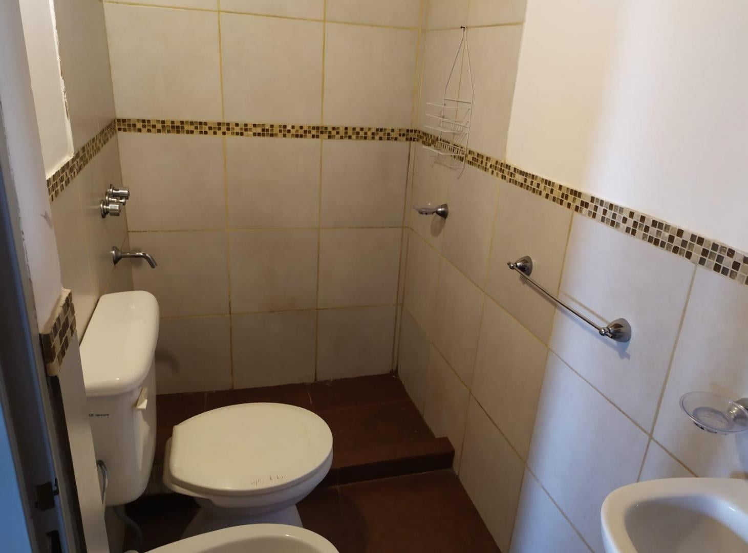 Foto de Departamento en alquiler 2 dormitorios en Villa Cabrera sobre calle, imagen 2