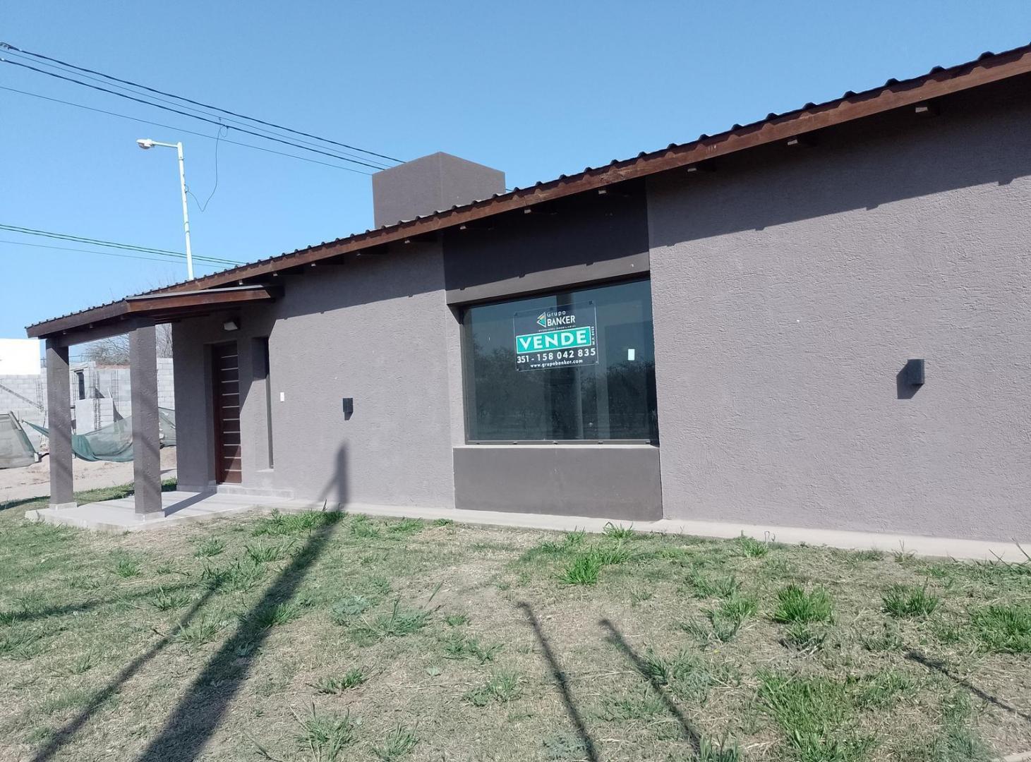 Foto de Casa en VENTA Villa Catalina. APTO CREDITO, imagen 1