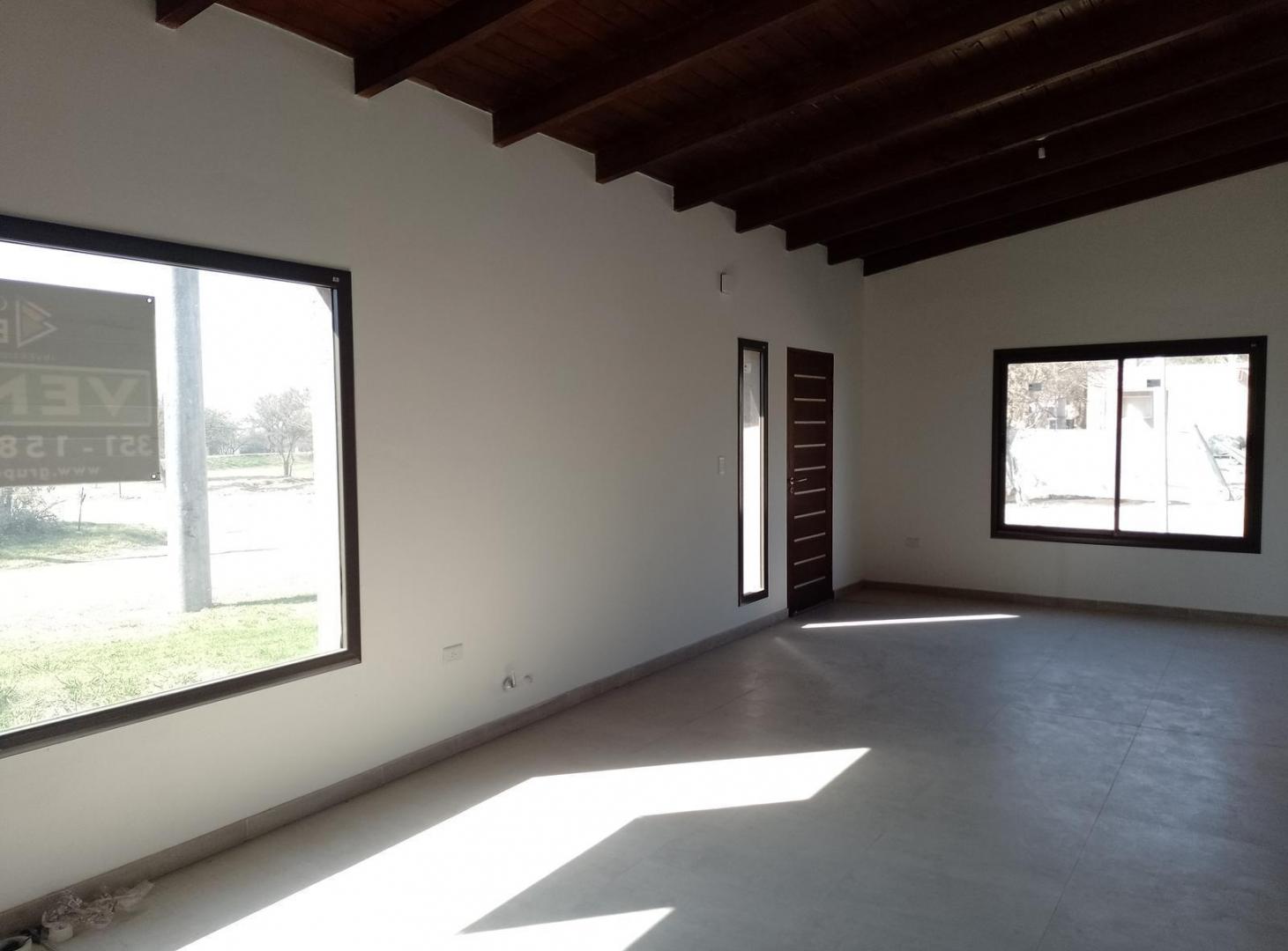 Foto de Casa en VENTA Villa Catalina. APTO CREDITO, imagen 2