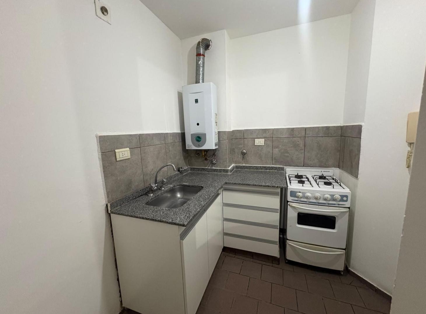 Foto de Departamento 1 dormitorio a cuadras del patio olmos, imagen 3