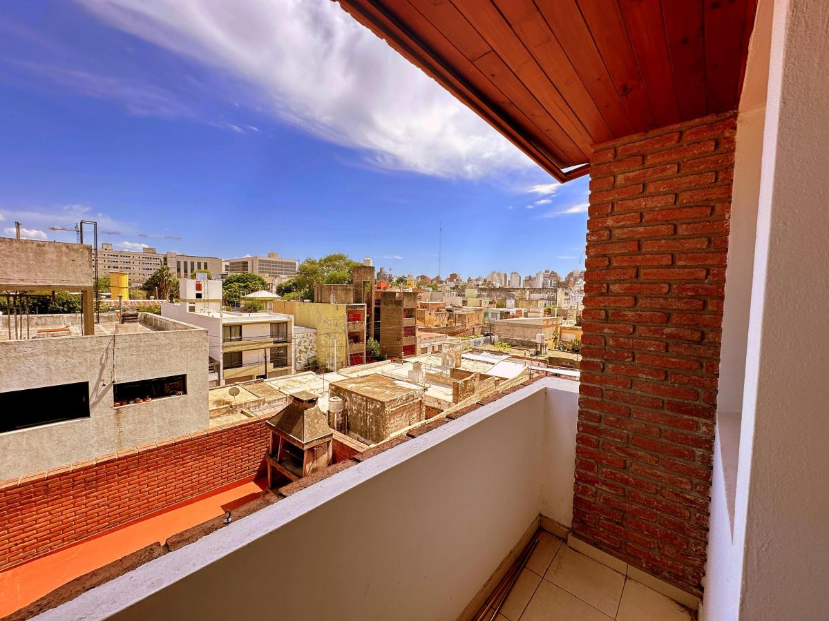 Foto de GÜEMES-CAÑADA- DEPARTAMENTO 1 DORM. CON BALCÓN, imagen 4