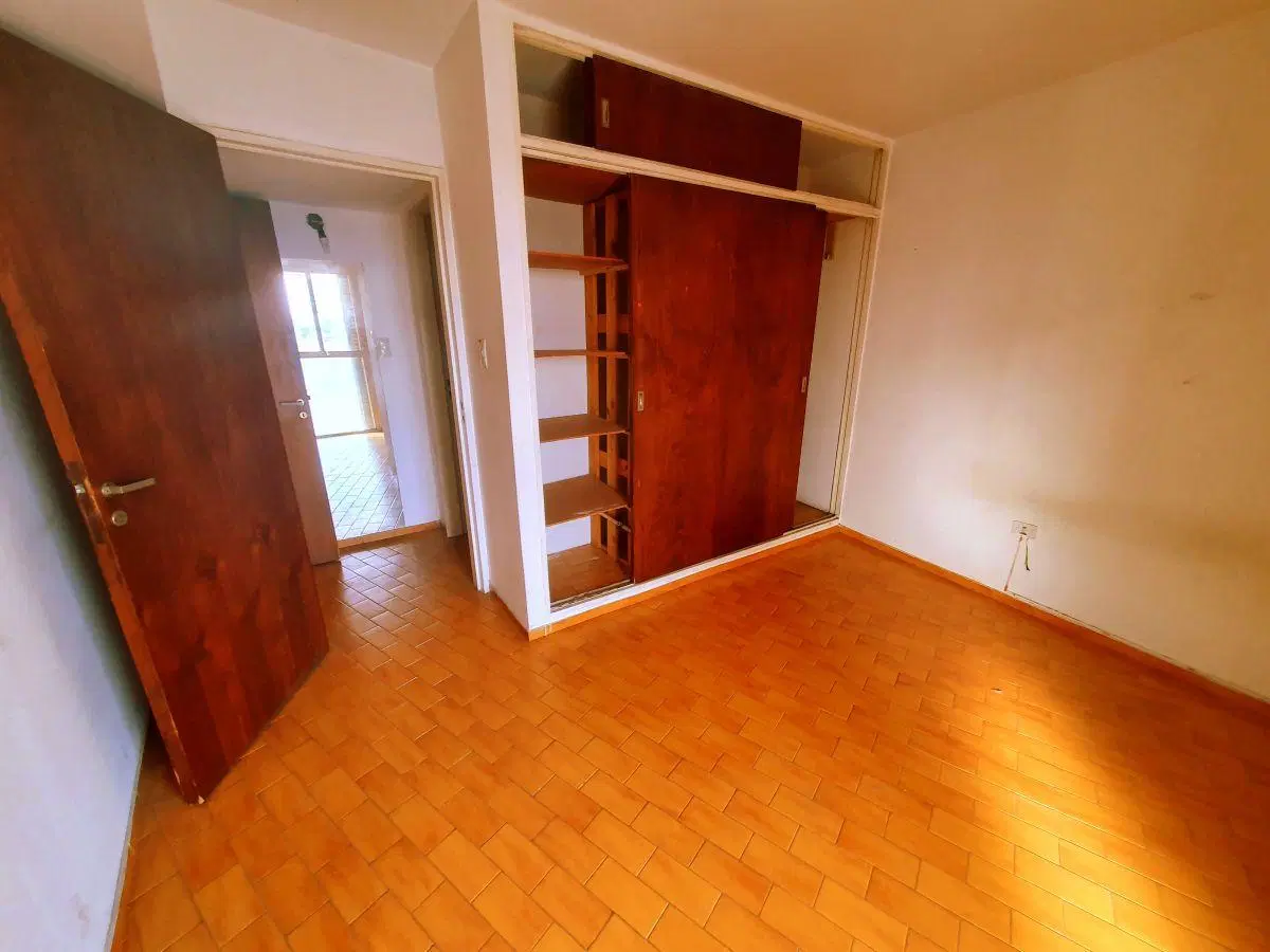 CENTRO ALQUILER- GALERÍA FLORENCIA- 1 DORMITORIO. AV. SAN MARTÍN 3