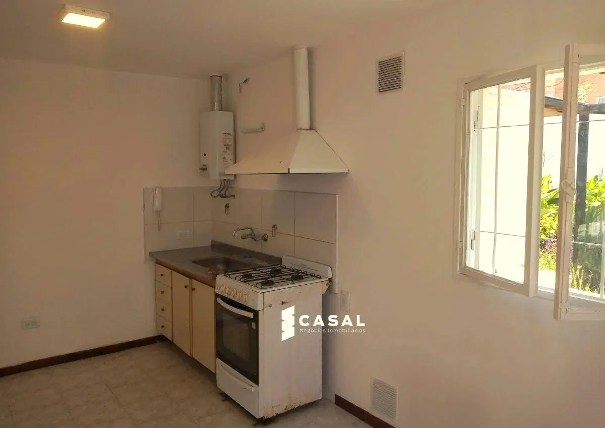 PARQUE HORIZONTE- CASA UNA PLANTA- 1 DORMITORIO-PATIO 3