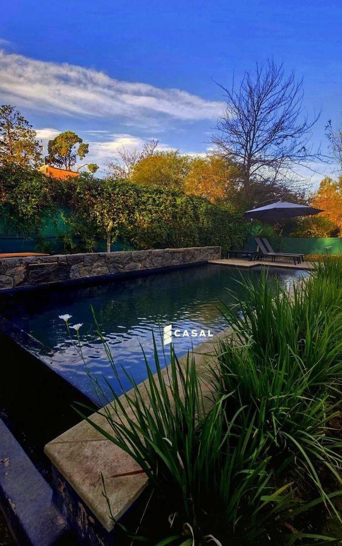 Foto de VALLE ESCONDIDO- CASA DE DISEÑO- 4 DORMITORIOS- JARDÍN INGLÉS, imagen 3