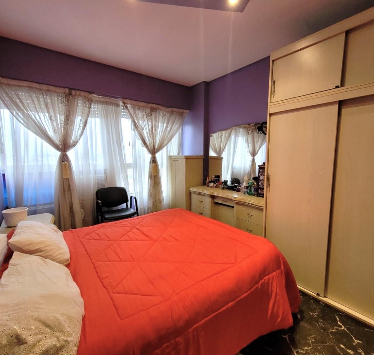 H. Yrigoyen 1300 - Depto 1 Amb. en Venta, Barrio de Congreso - Perfecto Estado! 4